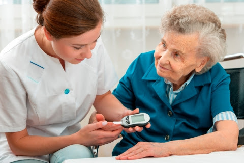 Control de la diabetes en adultos mayores