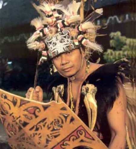 Semua Tentang Suku Dayak 