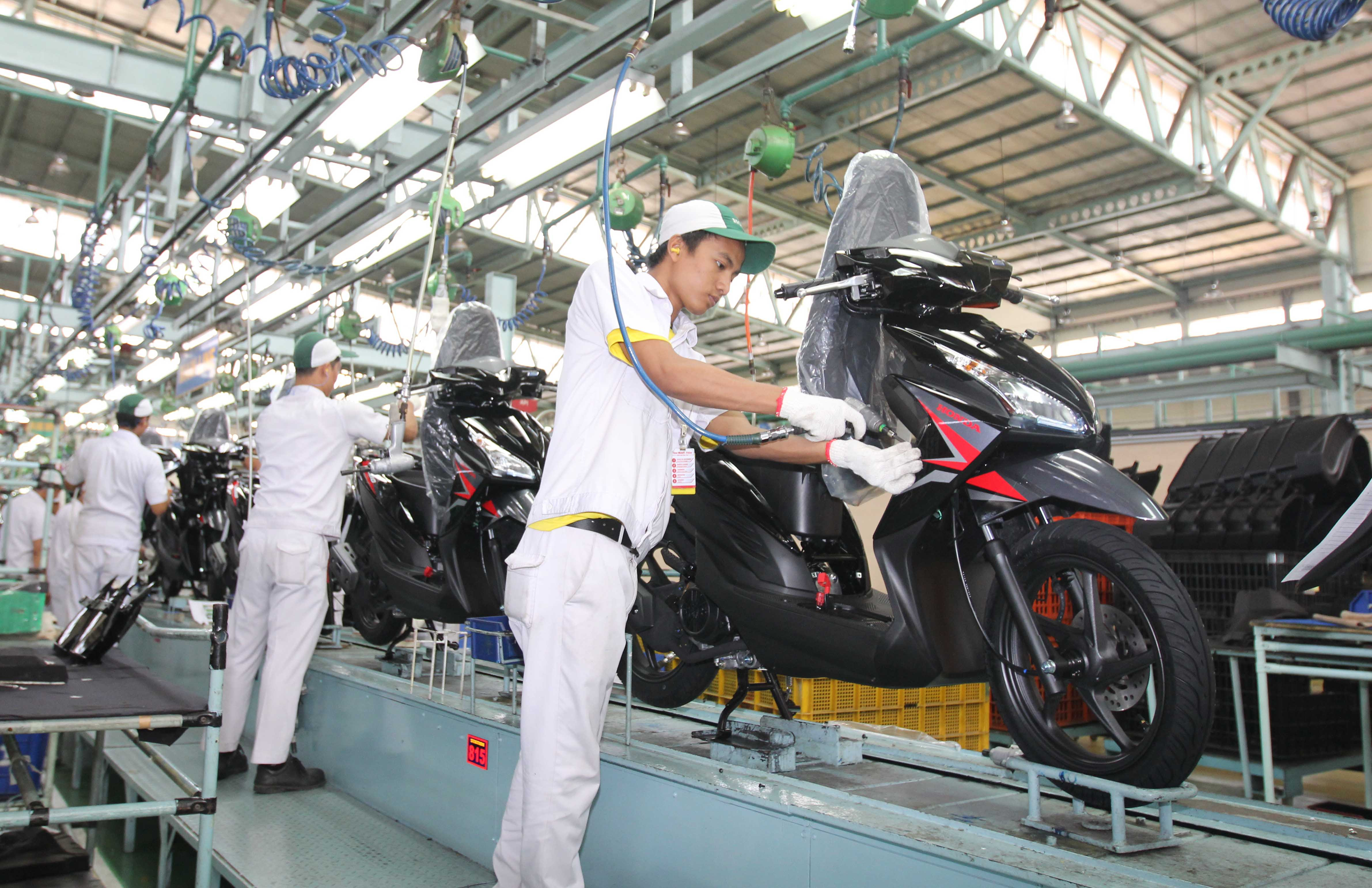 Modifikasi Warna Motor Vario 110 Terbaik Dan Terupdate Klobot Modif