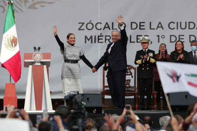 López Obrador nega “militarização” após militarizar seu Governo