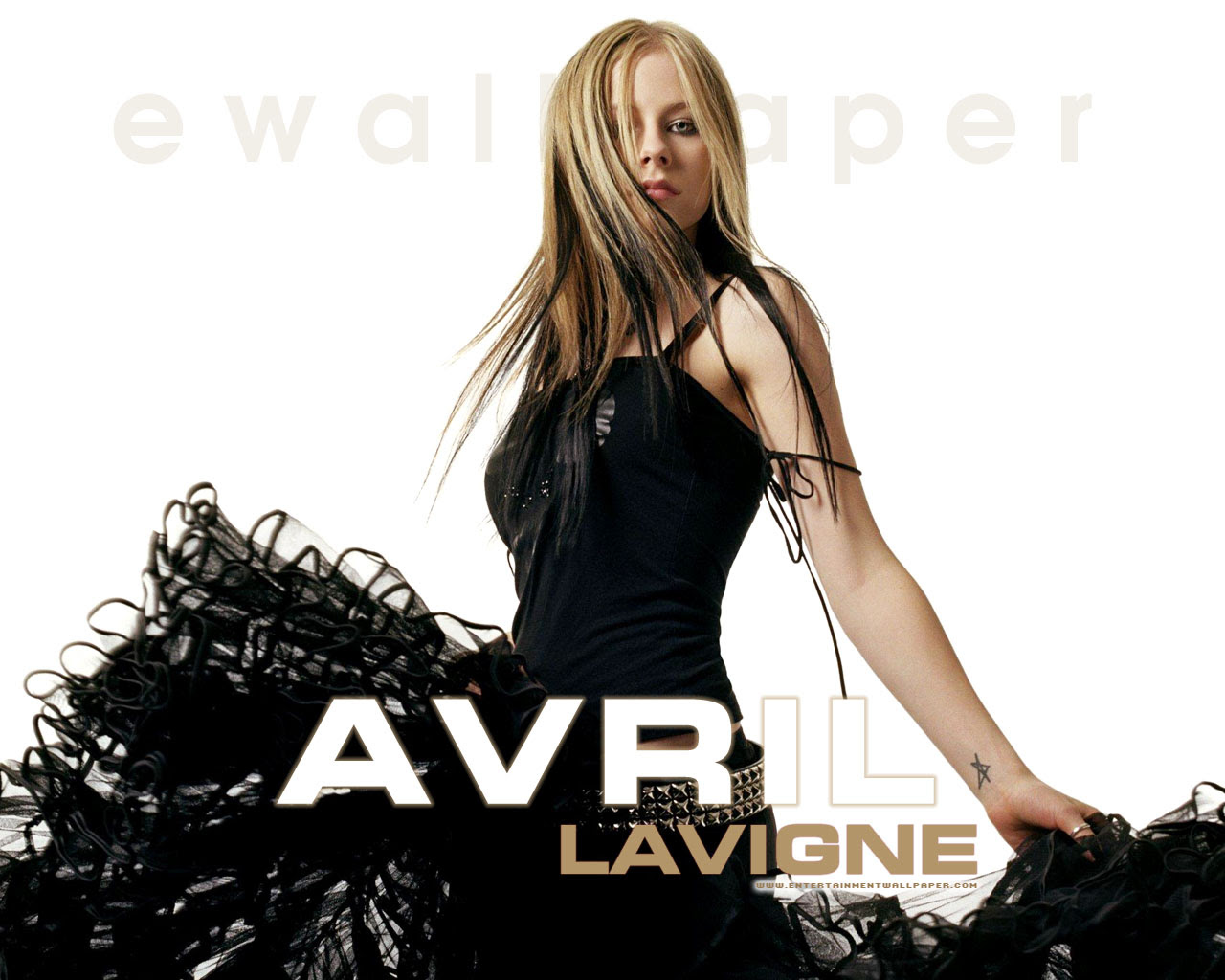 Avril Lavigne 壁紙 Udin