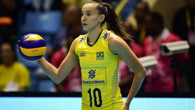 Conheça gabriela braga guimarães, a gabi, ponteira da seleção brasileira de vôlei feminino que representará o brasil nos jogos olímpicos de tóquio 2020 Grand Prix Selecao Feminina Aponta Nervosismo Por Estreia Em Casa Espn