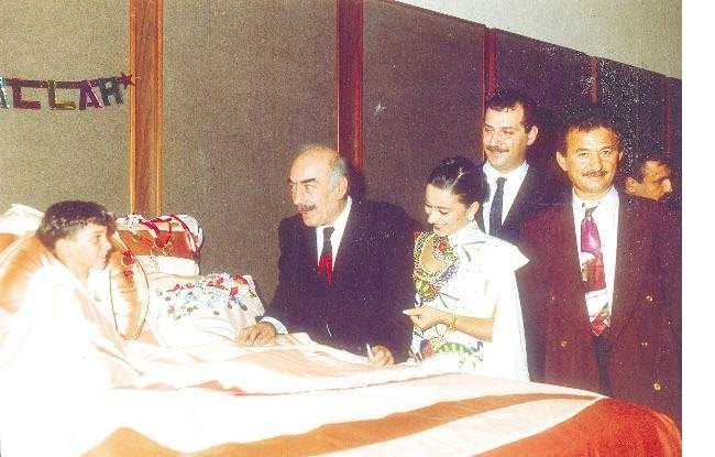 Çakıcı'nın üzerinden nedim caner adına düzenlenmiş kırmızı bir pasaport ve 17 bin dolar çıktı. Alaattin Cakici Kimdir Dundar Kilic In Neyi Olur