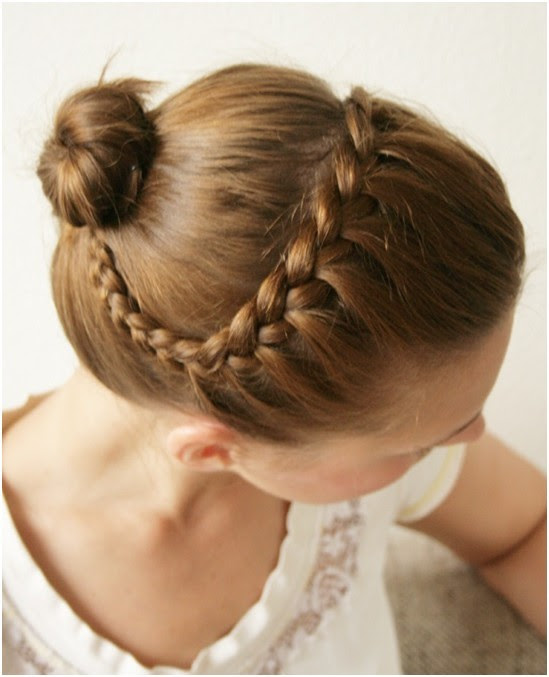Here's how t.o do a easy & simple messy bun tutorial for an effortlessly effortless look for beginners. 15 Braided Updo Hairstyles Tutorials Pretty Designs