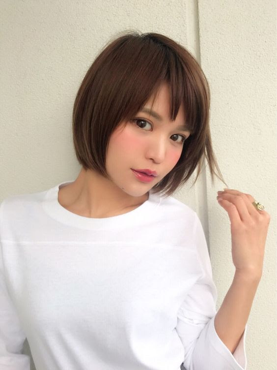 女子高生 髪型 ボブ ストレート Som Muker