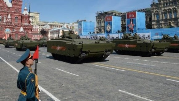 Desfile en la Plaza Roja. Foto: Telesur.