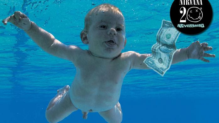 Le bébé sur la pochette de "Nevermind" de Nirvana reprend la pose 25 ans après