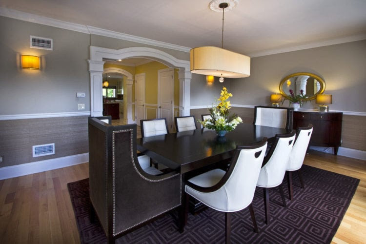 Luxury dining room paint ideas chair rail light homes decor. Are Two Tone Walls Making A Comeback Here Are 20 Examples