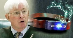 judge_shocks_man_50000_volts_c.jpg