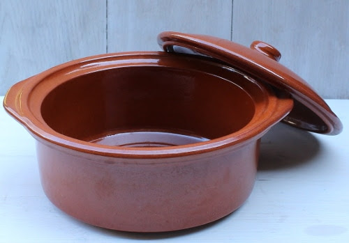 But a reliable source is surprisingly hard to find—many clay pots contain lead, rendering them. Clay Cooking Pot Kitchen Essential Antonella S Kitchen Antonella S Kitchen Blog