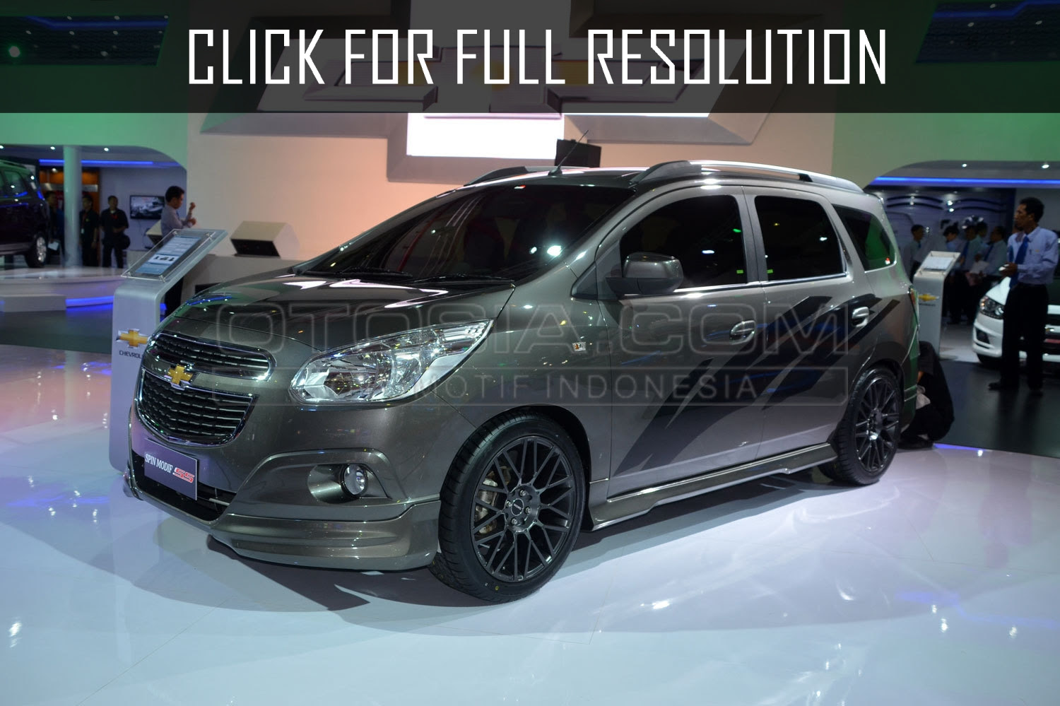 Gambar Modifikasi Mobil Chevrolet Spin Modifotto