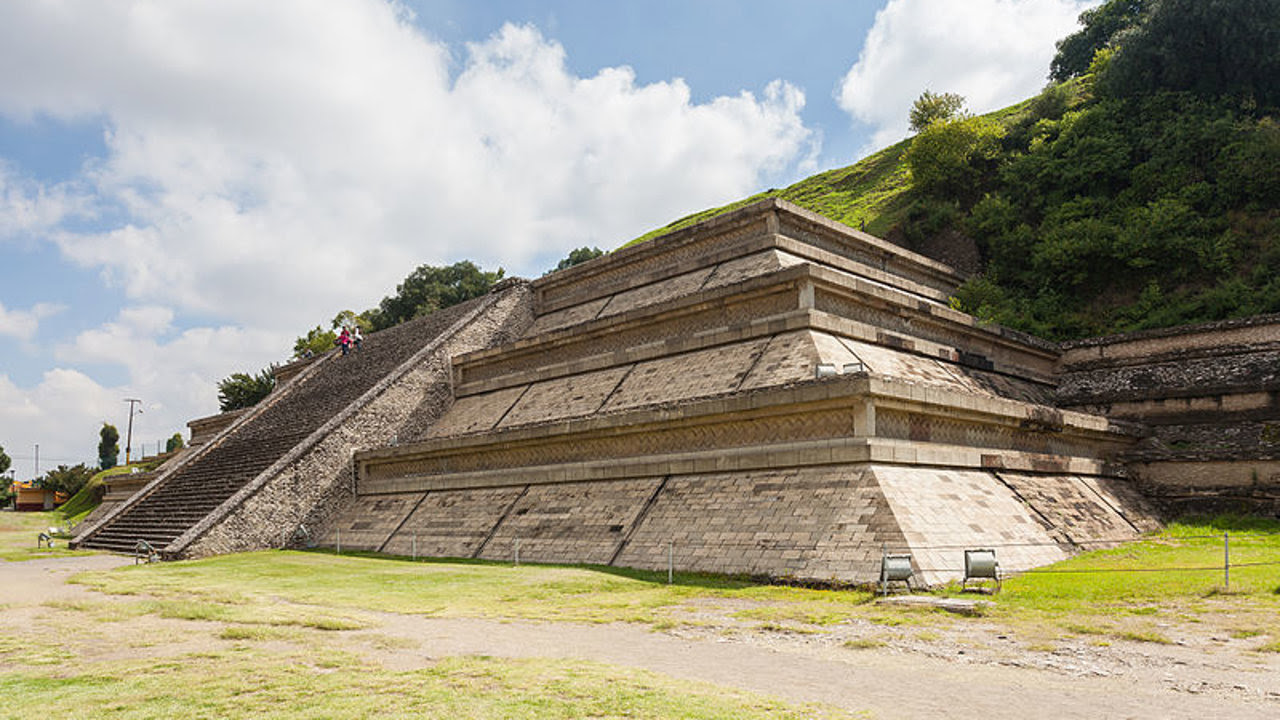 Nuevos e interesantes descubrimientos en la gran pirámide de Cholula, en México