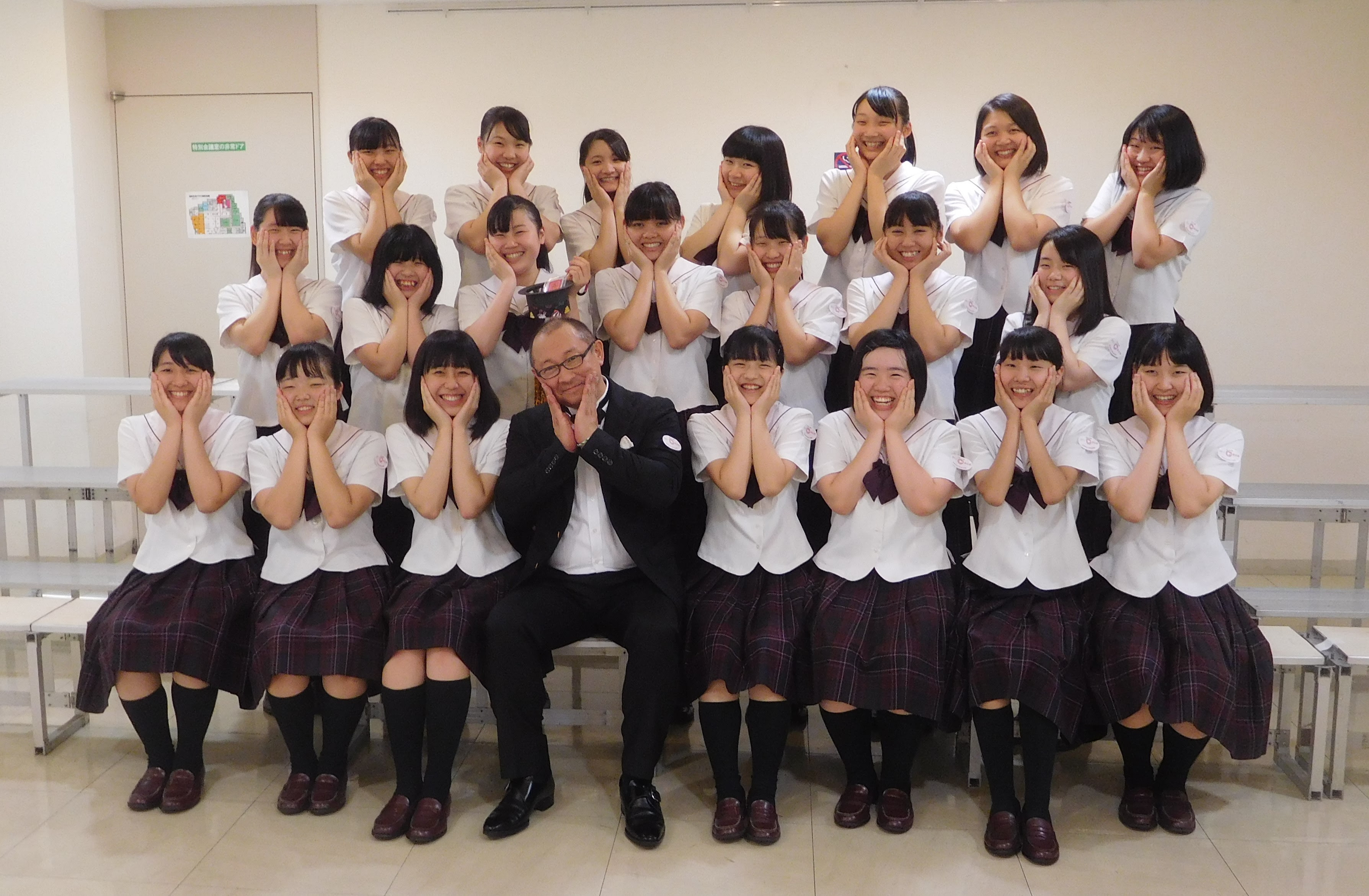 ファッショントレンド ユニーク水戸 女子 吹奏楽