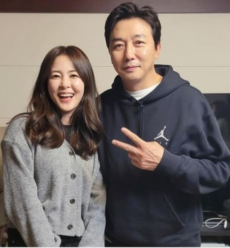 231,629 likes · 95 talking about this. ê¹€ì¤€í˜¸ ì—¬ë™ìƒ ê¹€ë¯¸ì§„ì€ ê¸°ìƒìºìŠ¤í„° ì¶œì‹  ì‡¼í˜¸ìŠ¤íŠ¸
