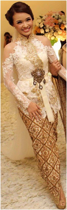 17+ Kebaya Warna Gold Mewah, Info Terbaru!