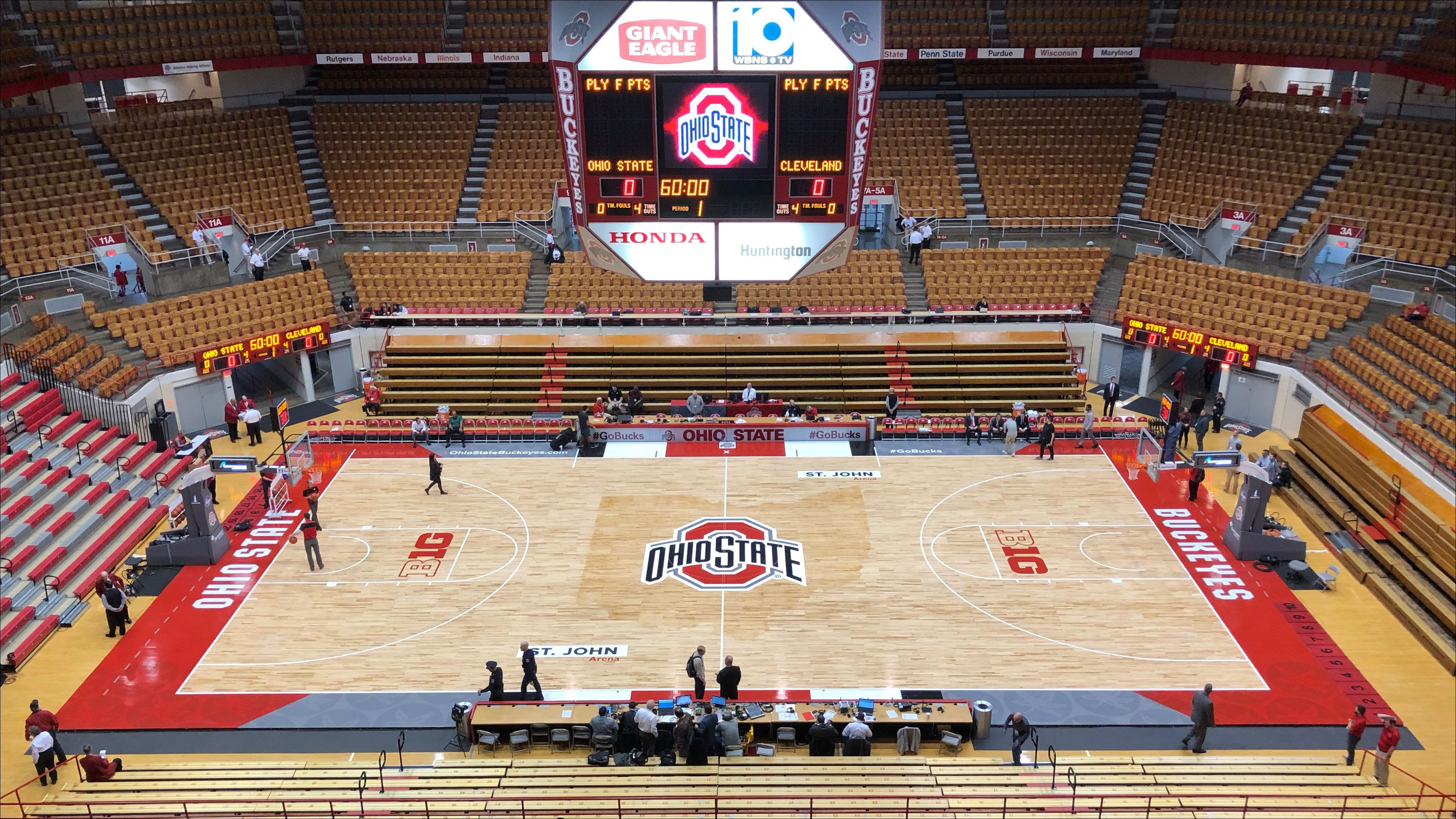 We also offer ball handling and fundamentals clinics, summer camps and aau programs. Ohio State Crushes Cleveland State In Return To St John Arena