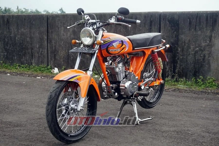 Kontes Modifikasi Honda Tiger Herex - Nelpon m