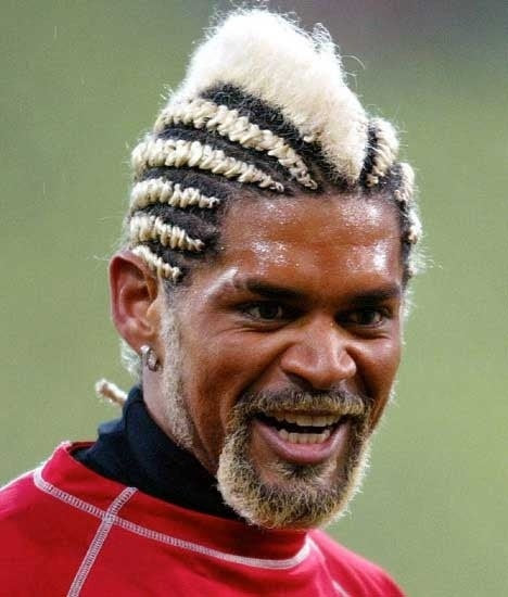 ベストサッカー 選手 髪型 奇抜 最も人気のある髪型