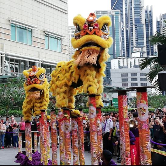 naga tahun baru cina