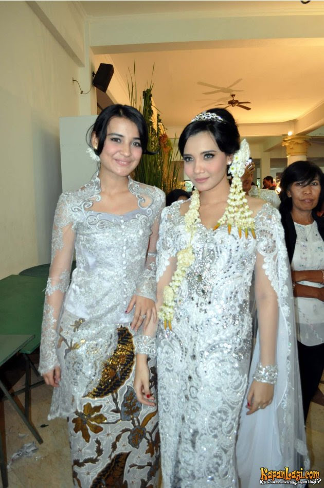  Kumpulan  Foto  Kebaya  Pengantin  Para Selebritis Wedding 