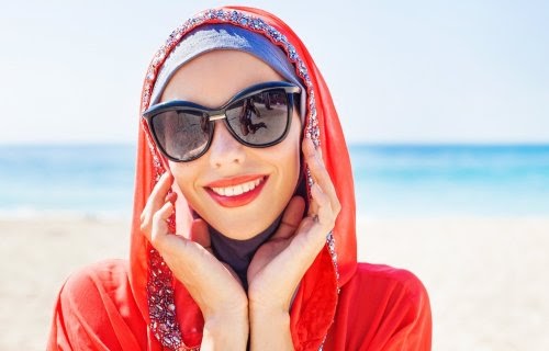  Jilbab  Yg  Cocok  Untuk  Baju Warna  Merah Bata Hijab Muslimah