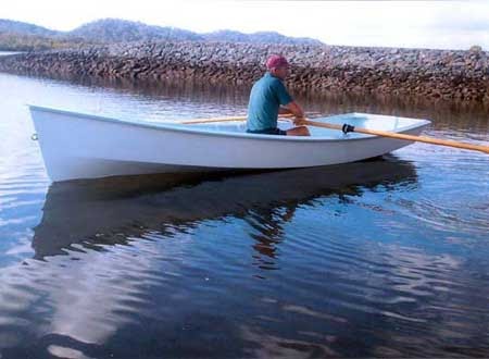 Benadi: Stitch and glue fishing canoe Guide