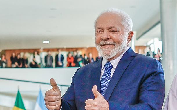 Taxa de juros vai seguir em queda nos próximos meses, ampliando tendência positiva no governo Lula