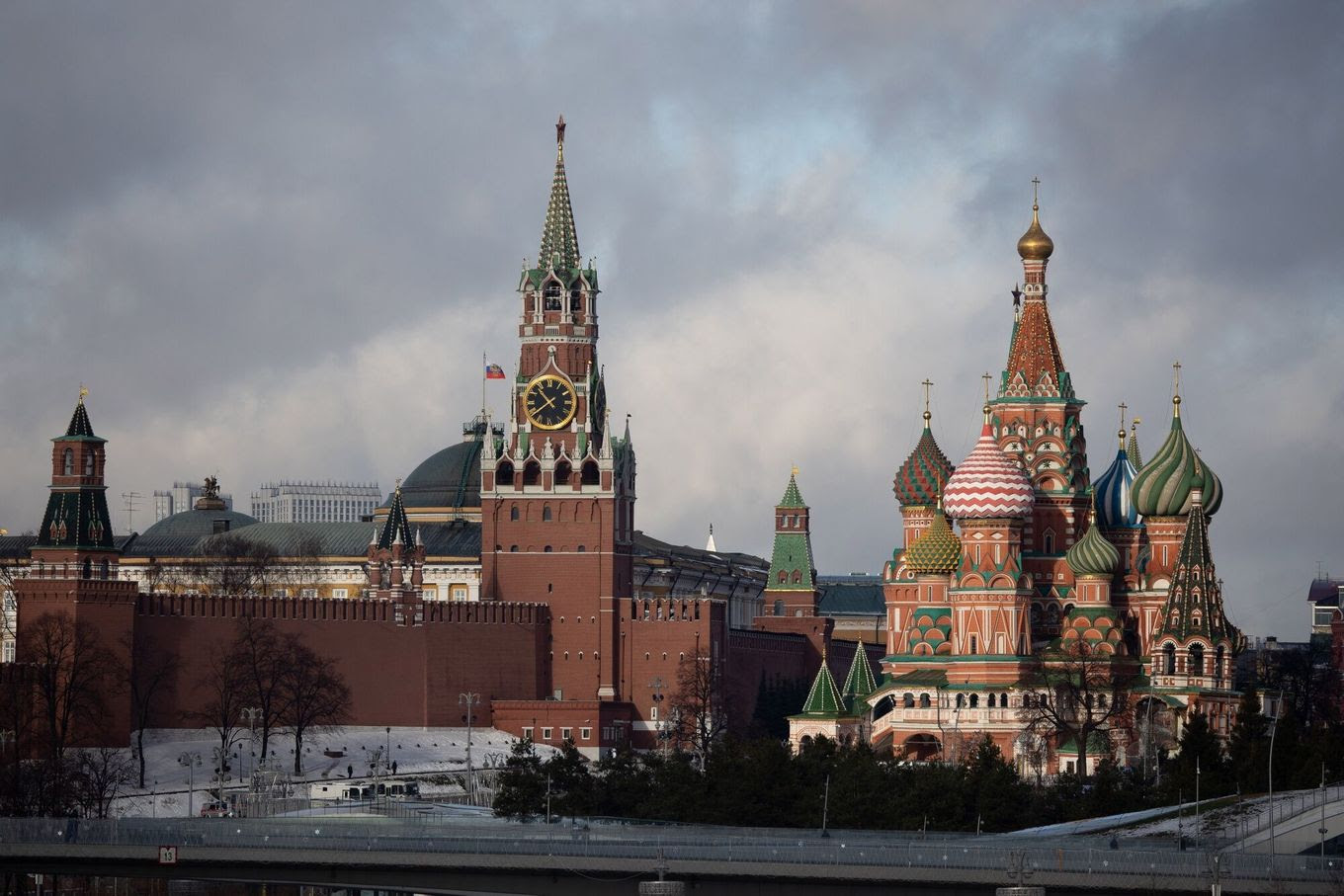The Kremlin, center, and Saint Basil’s Cathedral in Moscow last year. (Andrey Rudakov/Bloomberg News)