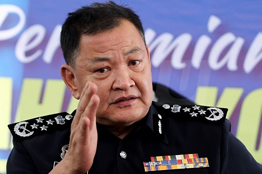 Not wanting to be placed in cold storage at the prime minister's department, abdul hamid bador opted for early retirement and for. Igp Inspector General Of Police Abdul Hamid Bador Financetwitter