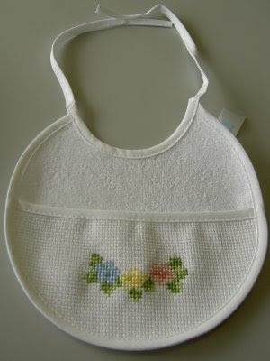 Espero que tenham passo um bom de fim de semana e que tenham carregado baterias para uma nova semana de trabalho. As Contas Da Maggy Bijuteria Artesanal E Trabalhos Em Ponto Cruz