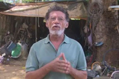 Pai disse que Estado é laico e denunciou caso ao MP