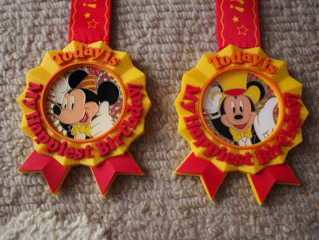 ほとんどのダウンロードディズニー画像 最高ディズニー 誕生 日 メダル