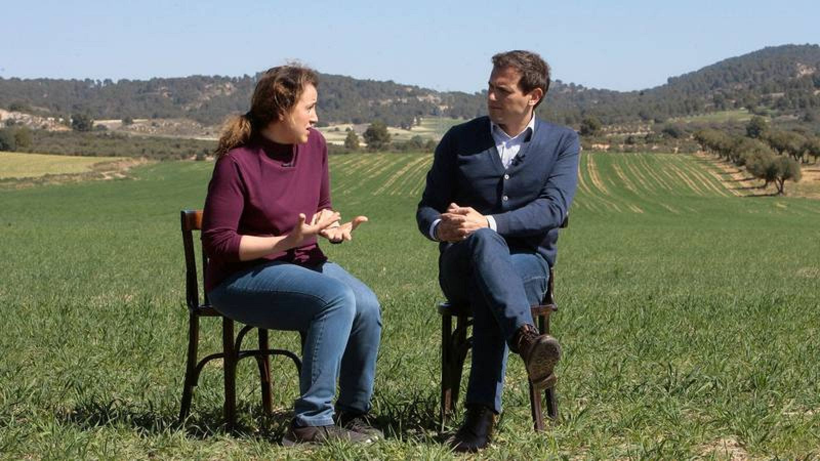 El presidente de Ciudadanos, Albert Rivera, y la diputada electa de Cs María Ángeles Rosado en una imagen de archivo