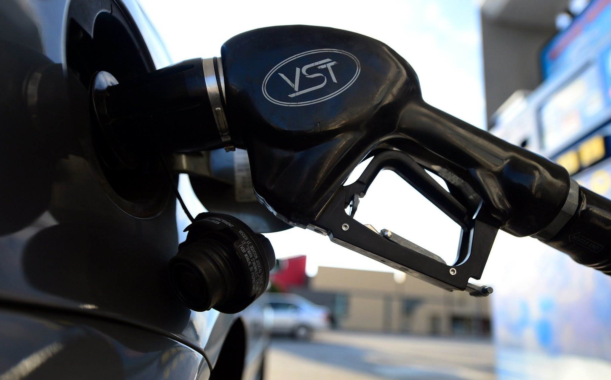 A higher gasoline tax would throttle back economic growth