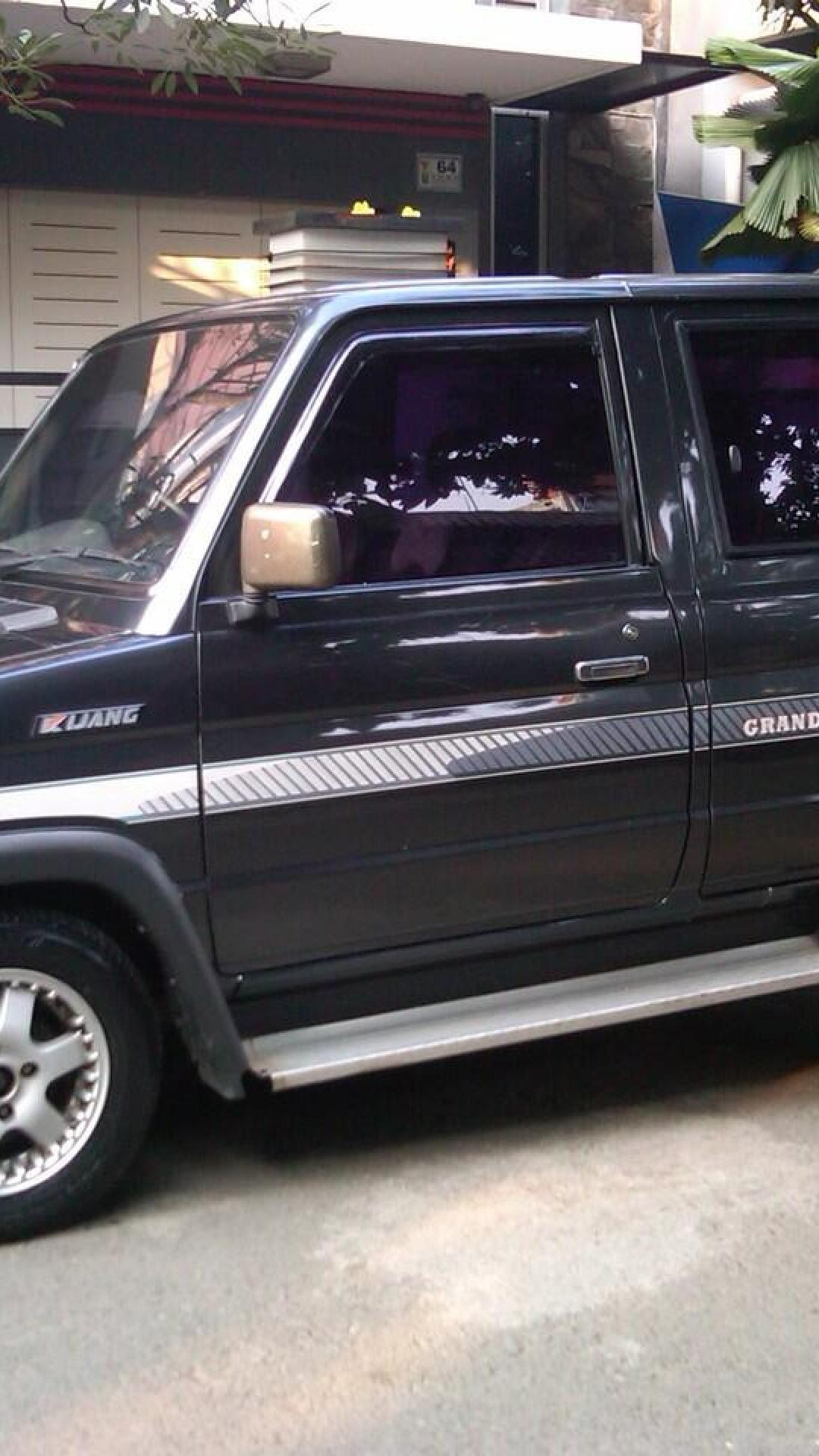 Gambar Modifikasi Toyota Kijang Grand Extra 1996 Terlengkap