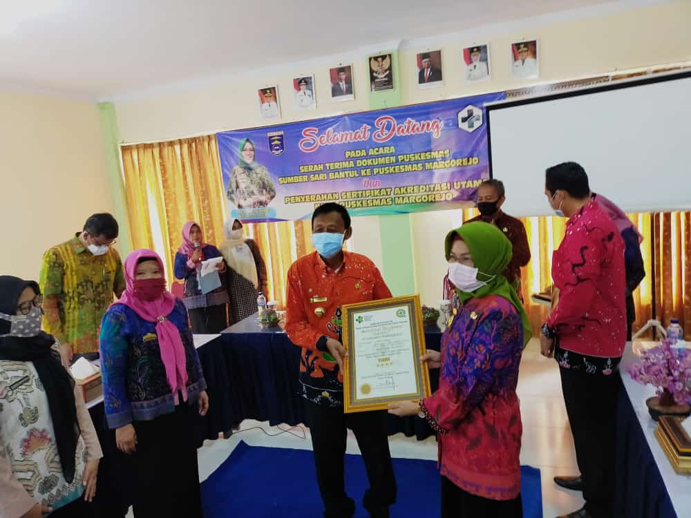 Dokumen yang dimaksud disini adalah dokumen penting yang mungkin saja memiliki harga yang sangat mahal, seperti sertifikat tanah. Puskesmas Margorejo Terima Sertifikat Akreditasi Utama Gerbang1news Com