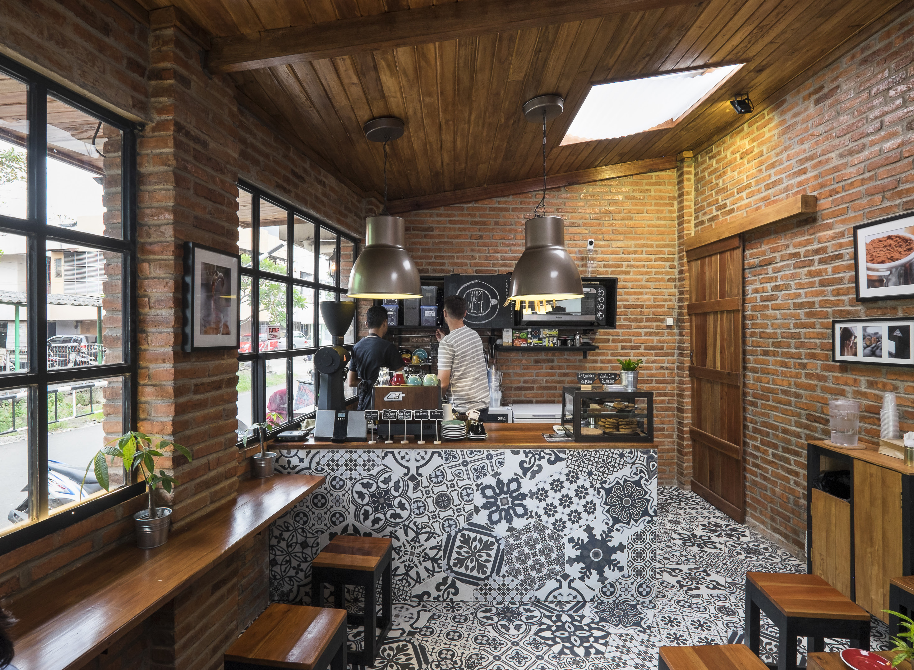 Design Interior  Cafe  Kecil  Desain  Rumah Minimalis 