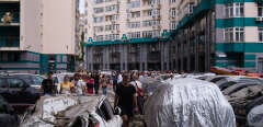 A high rise building in the Solomyansk district in central Kyiv was struck by a Russian missile that evaded the Ukrainian Air defence systems in the course of the night. So far it is known that it was one of 14 intercepted missiles. Three deaths known so far, two victims hospitalized and  9 people received treatment on the spot. Rescuers and firefighters are stil digging through the rubble searching for more possible victims.
Kiev, UKRAINE-24/06/2023//QUINTANA_Sipa.19987/Credit:Federico Quintana/SIPA/2306241316