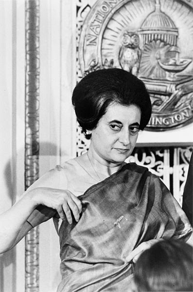 Arquivo: Indira Gandhi 1966.jpg