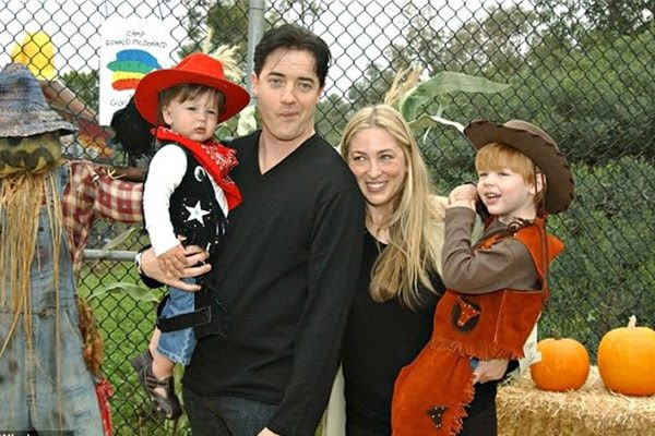 May 20, 2015 · on december 27th, 2007, brendan fraser announced that he and his wife afton smith were getting a divorce after nine years of marriage. Afton Smith Brendan Fraser S Ex Wife With Kids Who Are They Dating Now