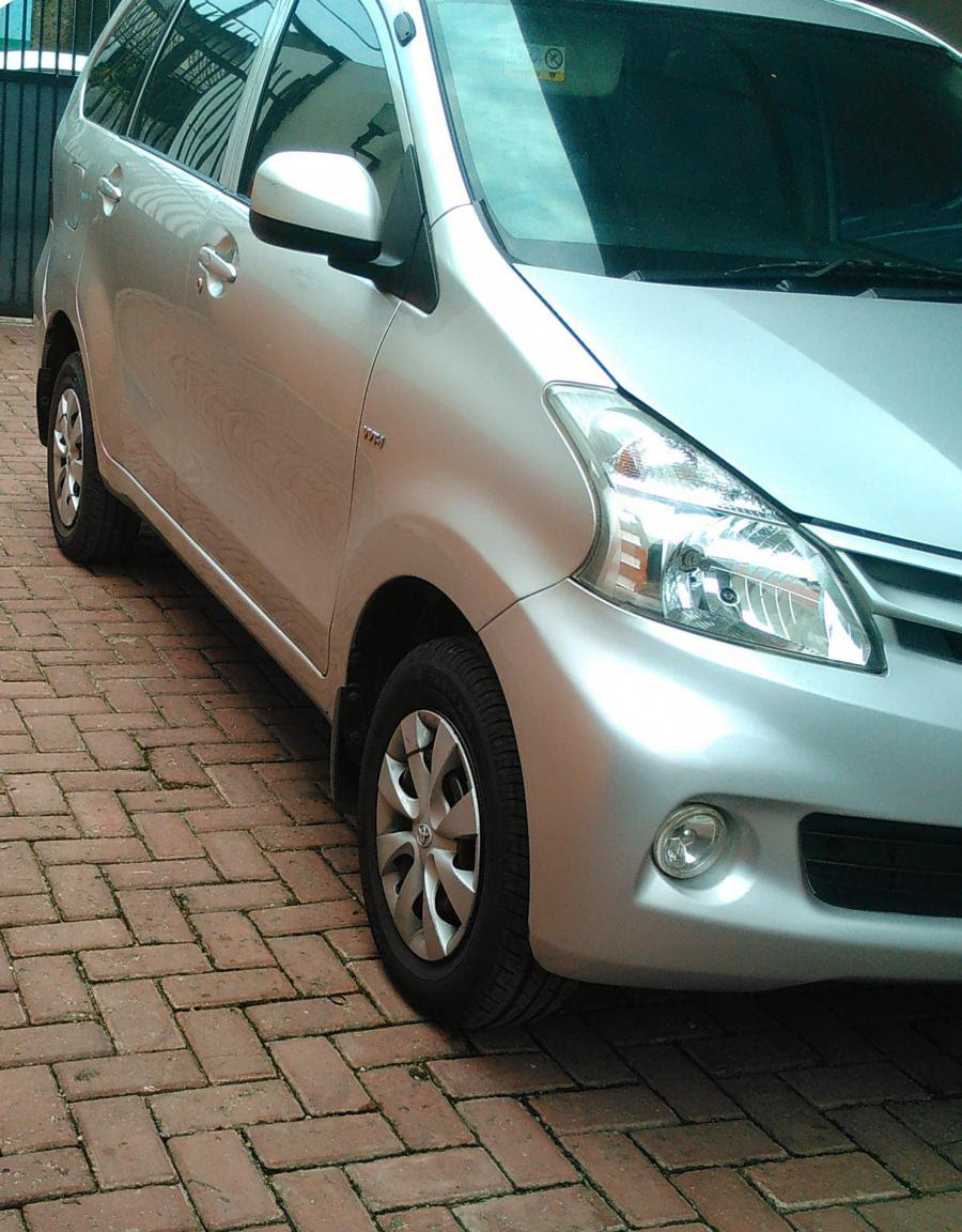 Gambar Mobil Avanza Semua Tipe  Ottomania86