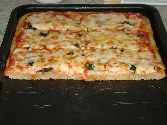 Facile, con poco lievito di birra, senza lunghe lievitazione, leggera e digeribile! Questa Ricetta E Unica E Chi La Seguira Passo Passo Riuscira Ad Ottenere Un Vero Impasto Napoletano