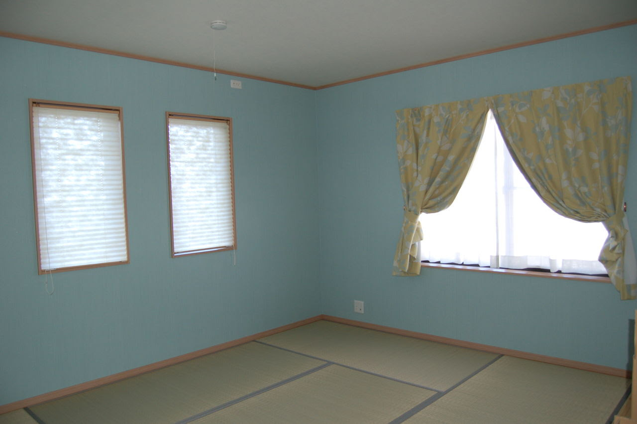 すべての花の画像 トップ100壁紙 水色 カーテン