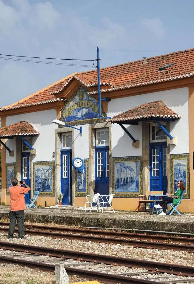 Antigua estación de Castelo de Vide, hoy pensión. :: E. R./