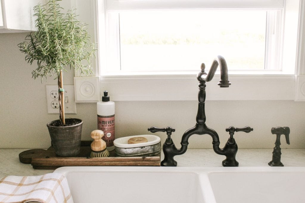 We built our home four years ago, and before we even moved in, we were having trouble with our original kitchen faucet. Farmhouse Kitchen Hardware Faucet Knobs And Pulls Sarah Jane Christy