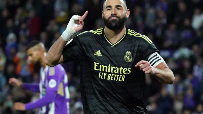 Football : de retour à la compétition, Karim Benzema s'offre un doublé avec le Real Madrid face à Valladolid