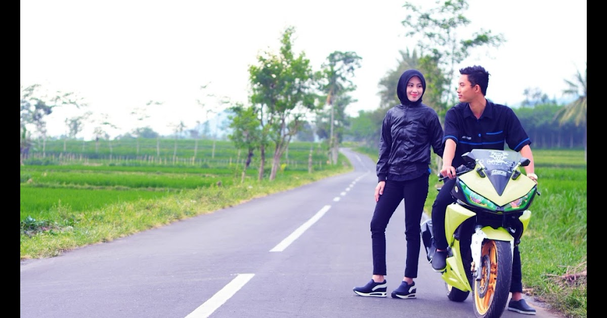  Foto  Prewedding  Motor  R15 Prewedmoto