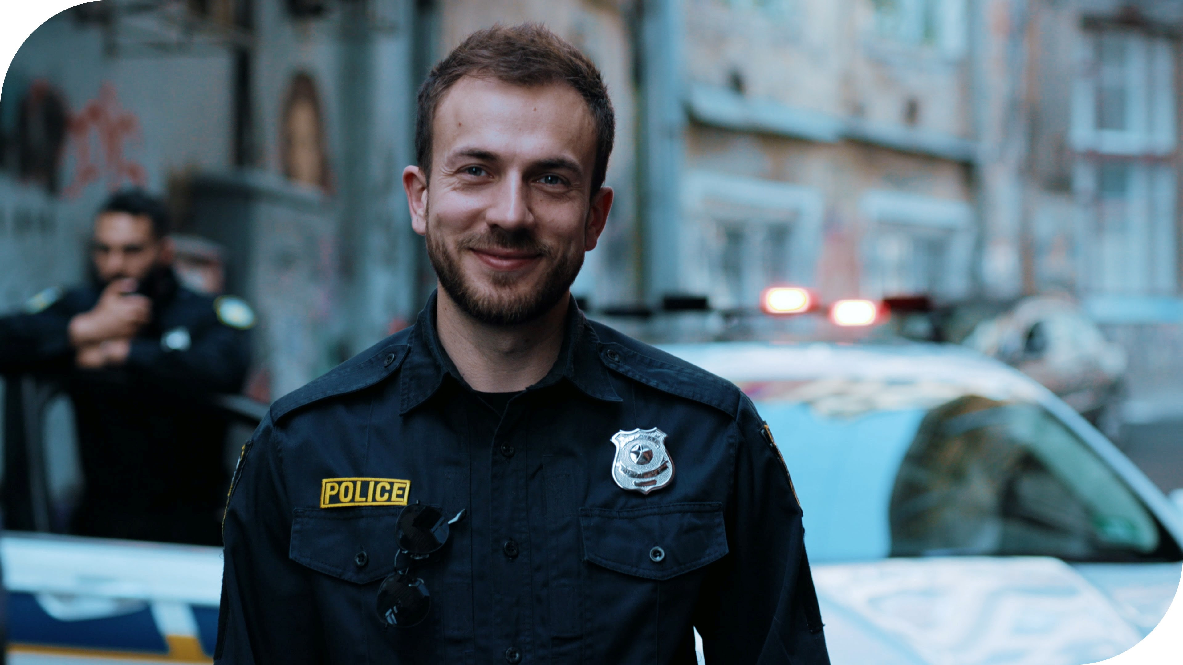 police-officer-mh.jpg