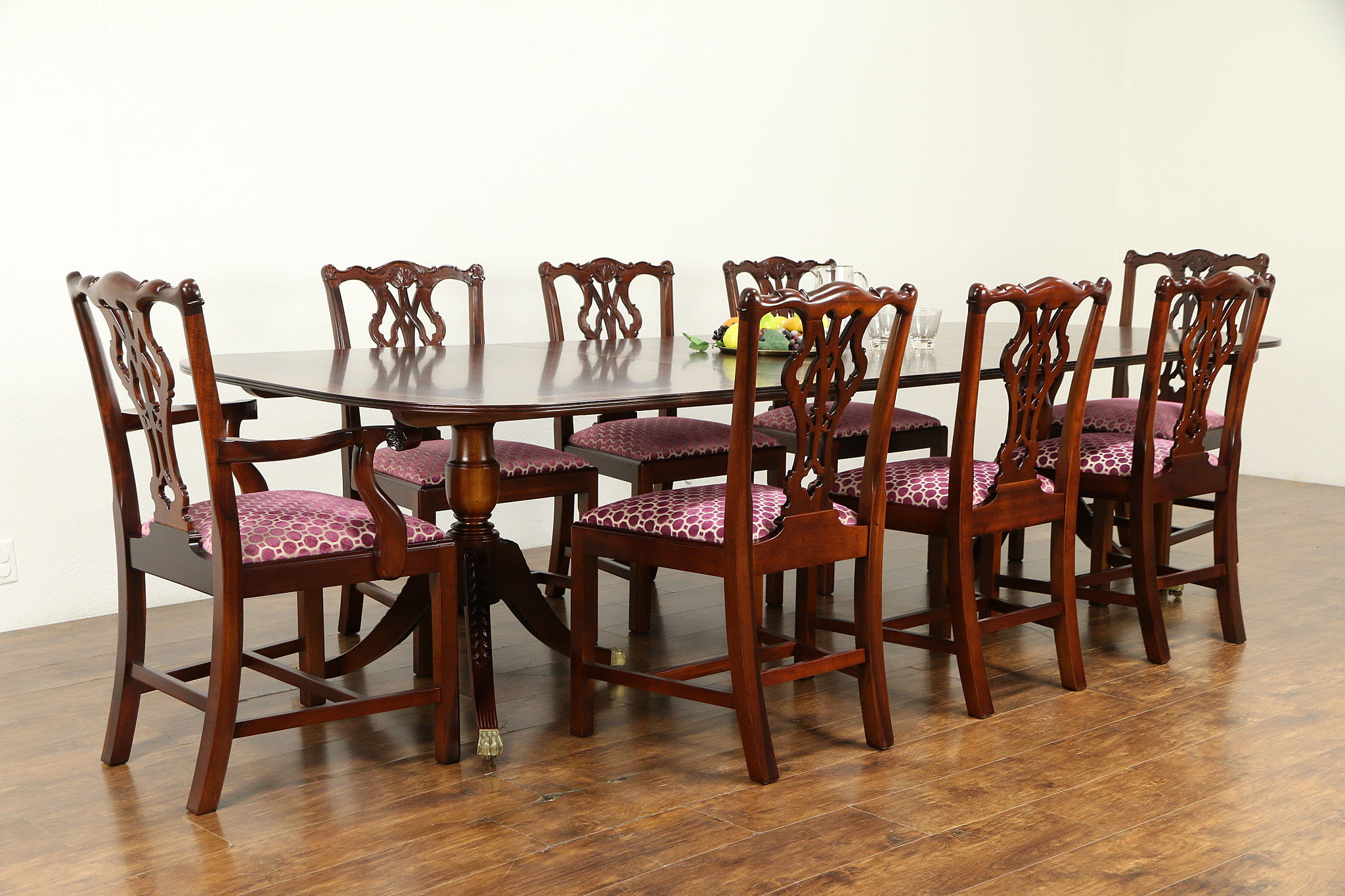 Butterfly leaf table, eight chairs. Sold Georgian Design Vintage Dining Set Banded 10 Table 8 Chairs 32071 Harp Gallery Antiques Furniture