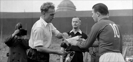 Gareth southgate's side set for their first international matches since euro 2020 final penalty shootout defeat to italy. Bbc News Today England Vs Hungary 1953 The Invention Of Modern Football